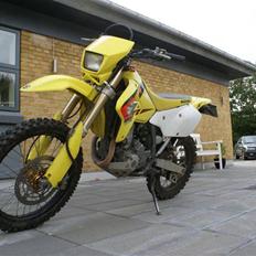 Suzuki DR-Z 400