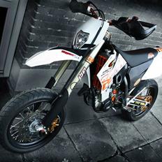 KTM •525 EXC Factory * 