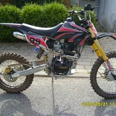 Loncin dirtbike 200cc