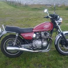 Suzuki GS 550 e