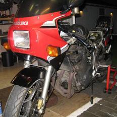 Suzuki gsxr 750 solgt