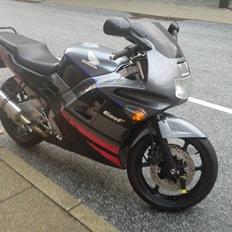 Honda cbr 600 f2 *SOLGT*
