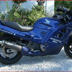 Honda CBR 1000 F