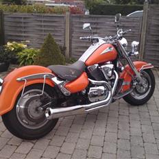 Suzuki VL 1500 LC