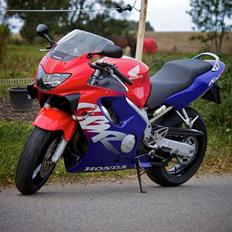 Honda CBR 600 F4