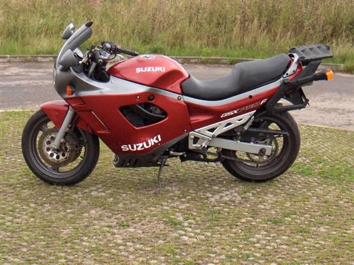 Suzuki gsx 750 f billede 6
