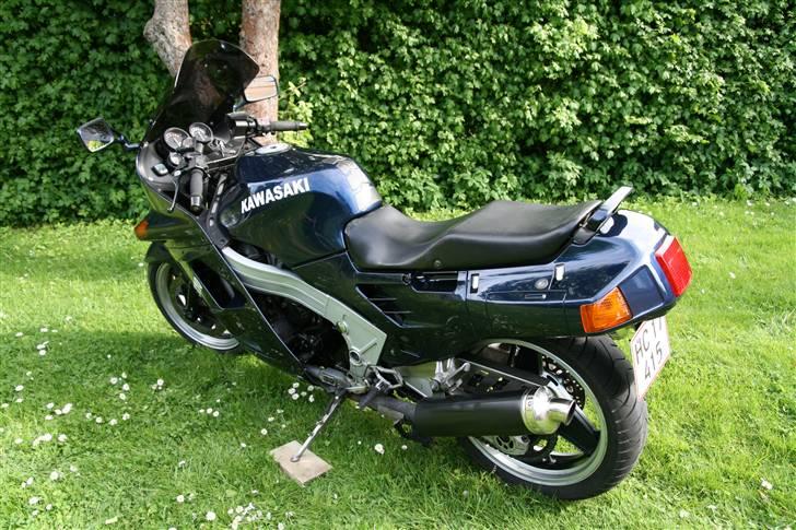 Kawasaki ZX-10 billede 5