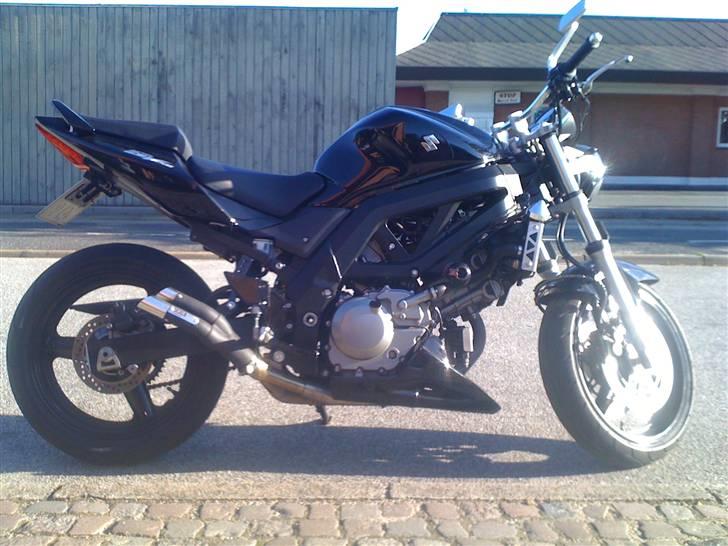 Suzuki Sv 650 n "FighteR" billede 1