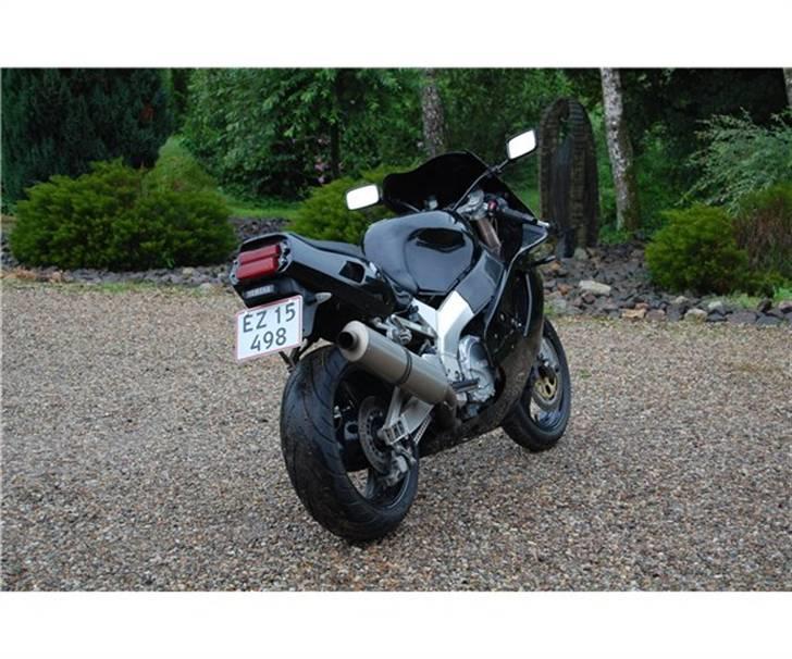 Yamaha YZF 750 / 1000 *solgt* billede 4