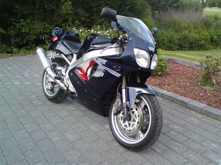 Yamaha YZF 750 R billede 1