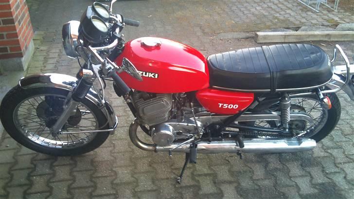 Suzuki T500  - Så er mit projekt færdigt:) billede 1