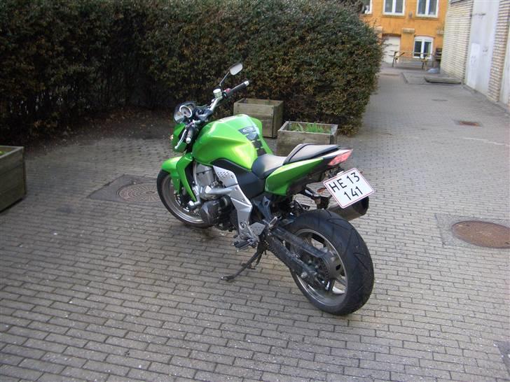 Kawasaki Z750 [solgt] billede 3