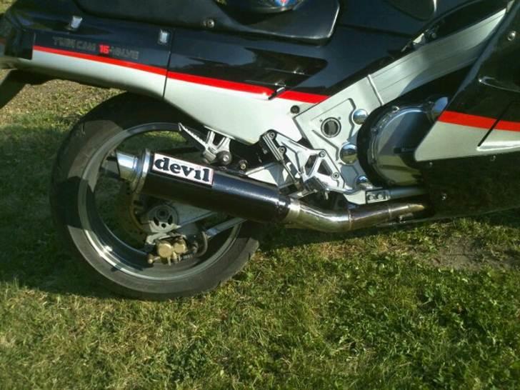 Kawasaki ZX10 ** SOLGT ** billede 5