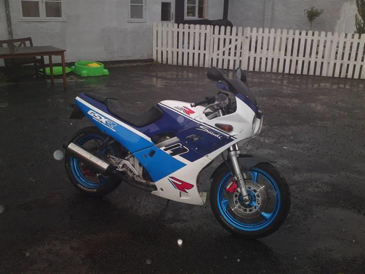 Suzuki gsxr 250 billede 2