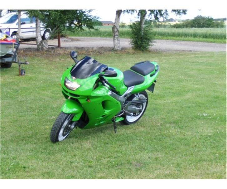 Kawasaki zx9r billede 3