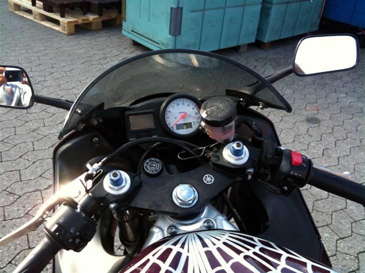 Yamaha YZF-R6 billede 8