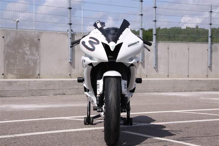 Yamaha r6 billede 6