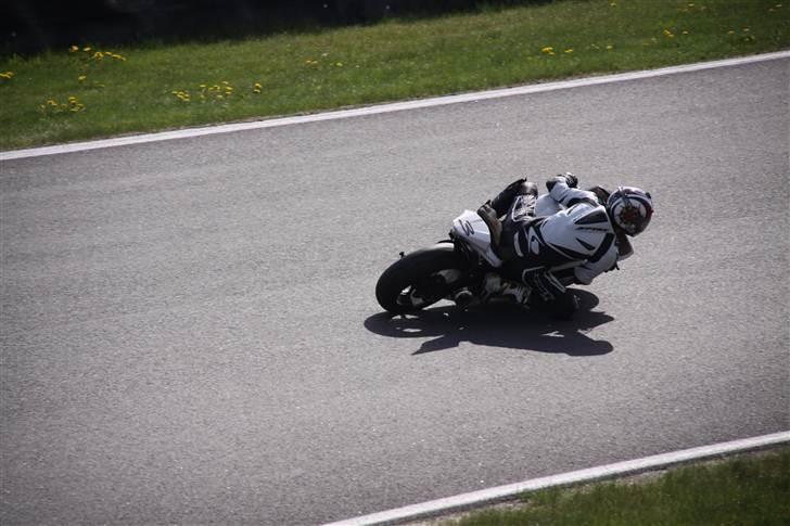 Yamaha r6 billede 7