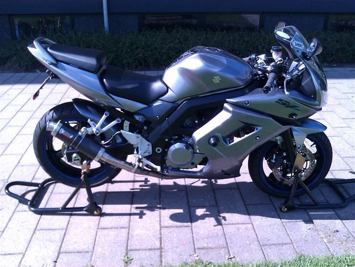 Suzuki SV 650S K9 billede 11