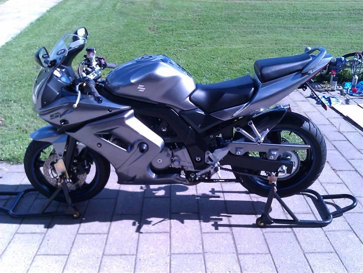 Suzuki SV 650S K9 billede 12