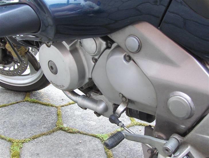 Honda Deauville NT650V (Solgt) billede 8