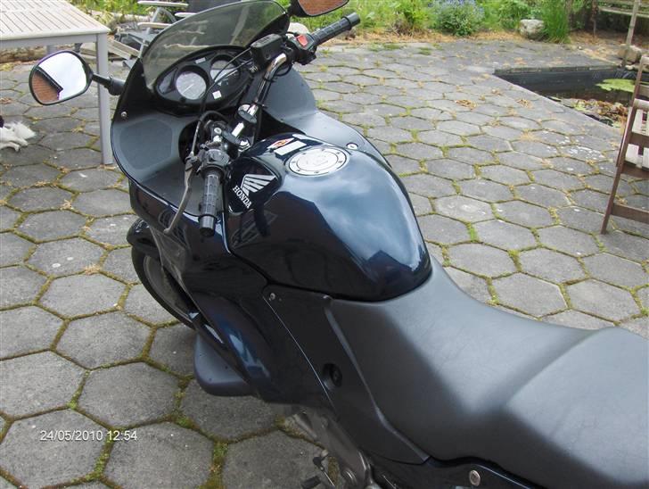 Honda Deauville NT650V (Solgt) billede 9