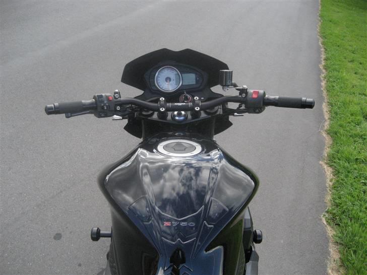 Kawasaki Z750 abs SOLGT billede 10