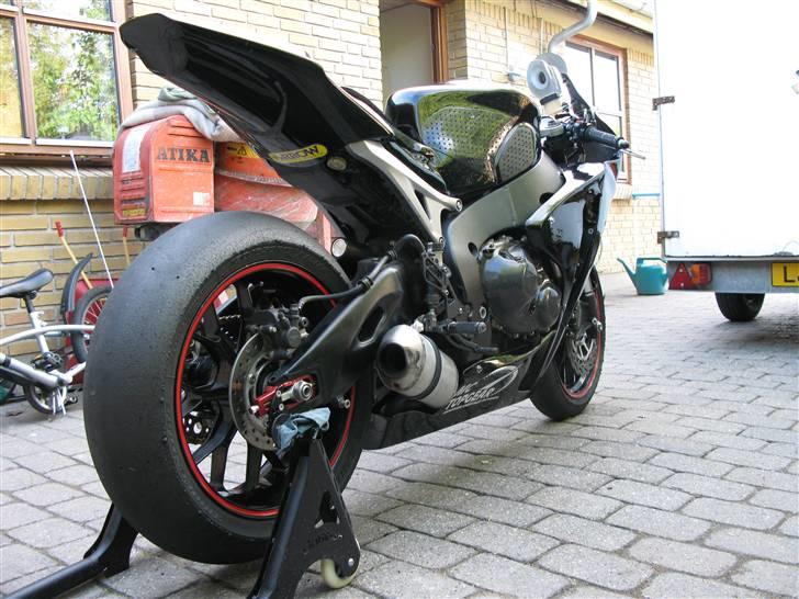 Honda CBR1000RR (EX MC) billede 3
