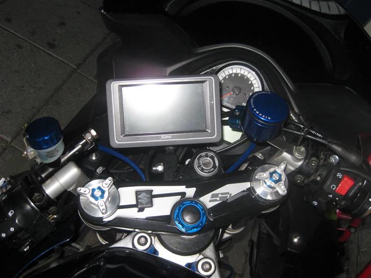 Suzuki sv1000s - garmin 660 billede 20