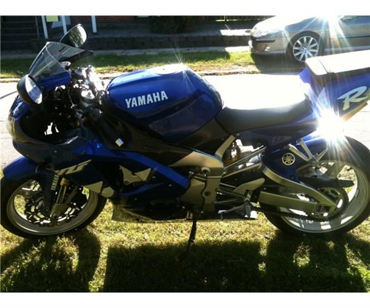 Yamaha R1 - Solgt billede 6