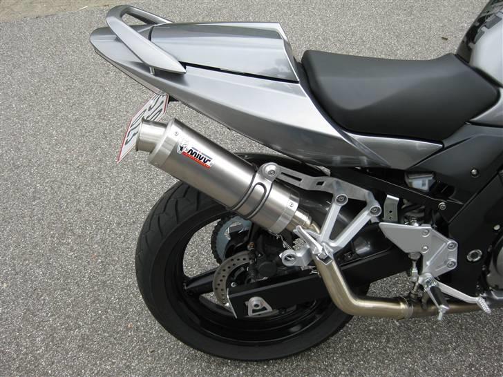 Suzuki SV650s Solgt billede 8