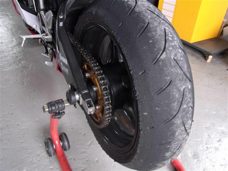 Yamaha yzf R6  (solgt) billede 5