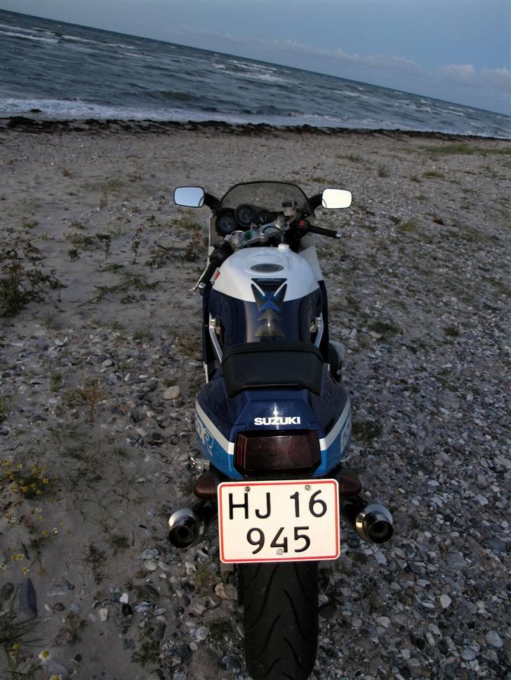 Suzuki GSX-R400 billede 6