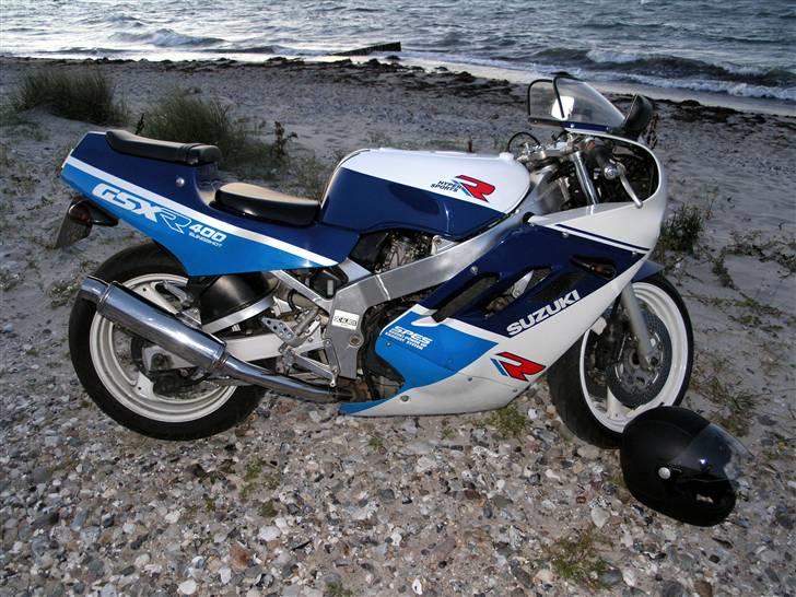 Suzuki GSX-R400 billede 7
