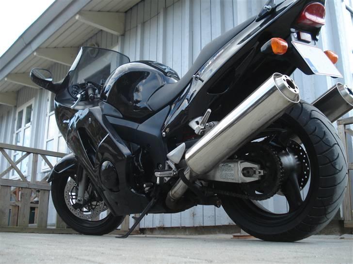 Honda CBR 1100XX Blackbird billede 3