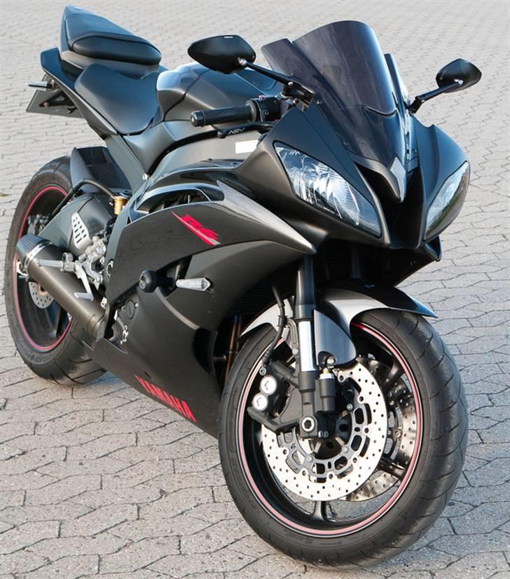 Yamaha R6 *Solgt* billede 2