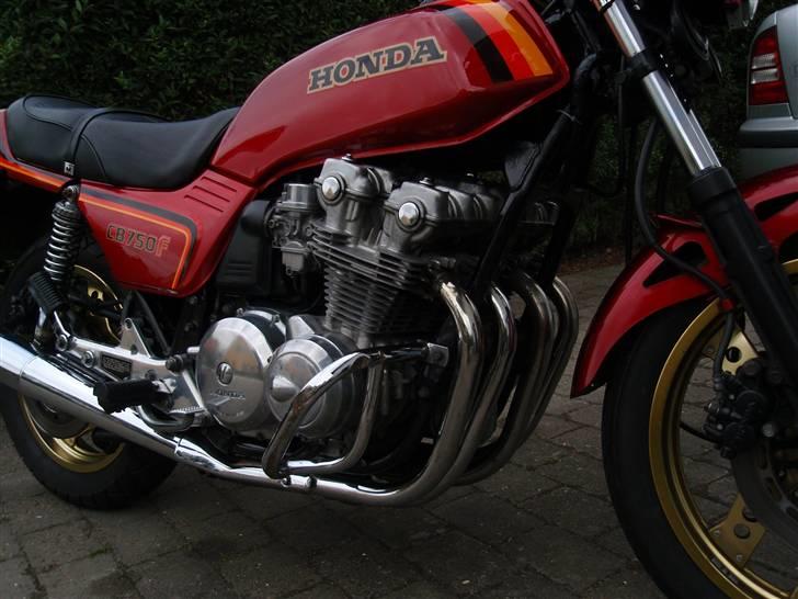 Honda cb 750 f (SOLGT) billede 8