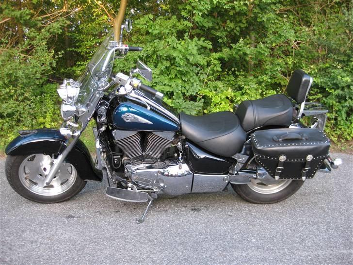 Suzuki VL 1500 LC - BILLED FRA FØR VINTER/FORÅR/SOMMER OMBYGNING billede 1