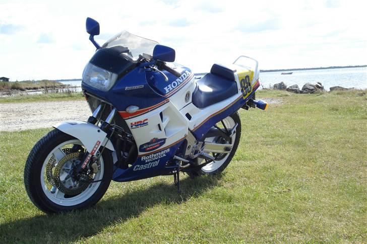 Honda VFR 750 - RC24**SOLGT** billede 7