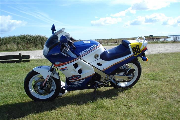 Honda VFR 750 - RC24**SOLGT** - Billeder af mc-er ...