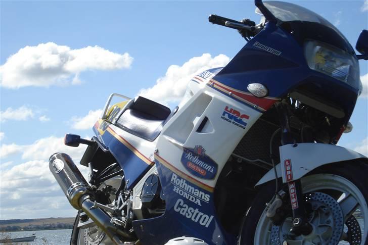 Honda VFR 750 - RC24**SOLGT** billede 11