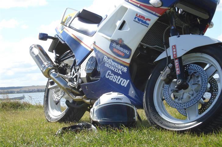 Honda VFR 750 - RC24**SOLGT** billede 12