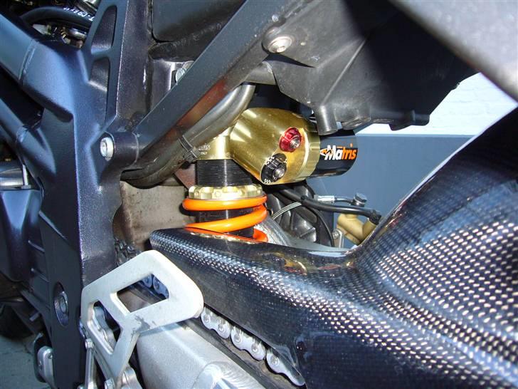 Aprilia SL 1000 Falco-SOLGT - Carbon hugger billede 3