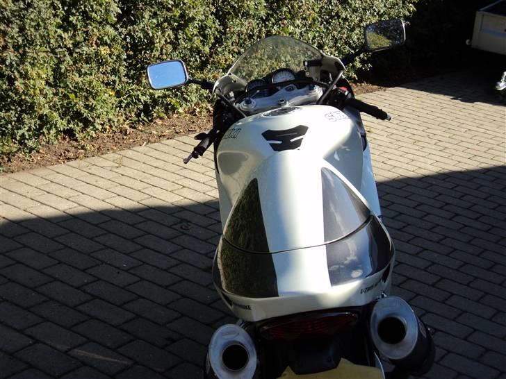 Suzuki tl 1000r (solgt) billede 8