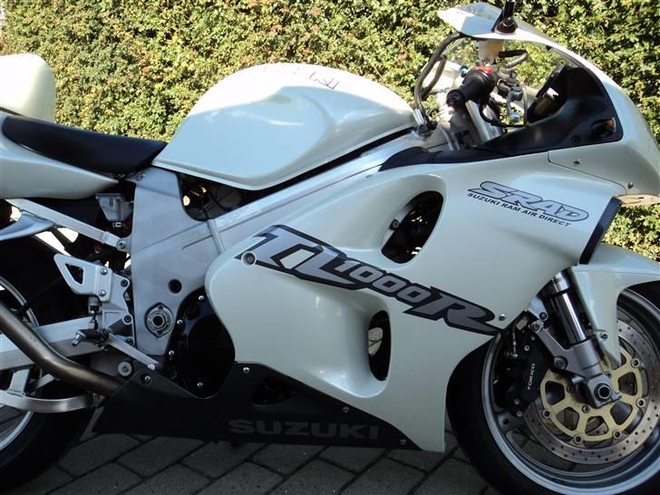 Suzuki tl 1000r (solgt) billede 9