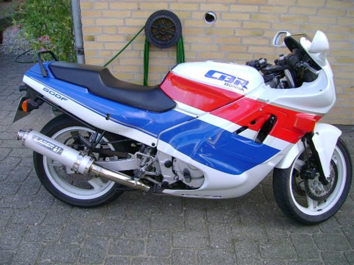 Honda cbr 600 f billede 1