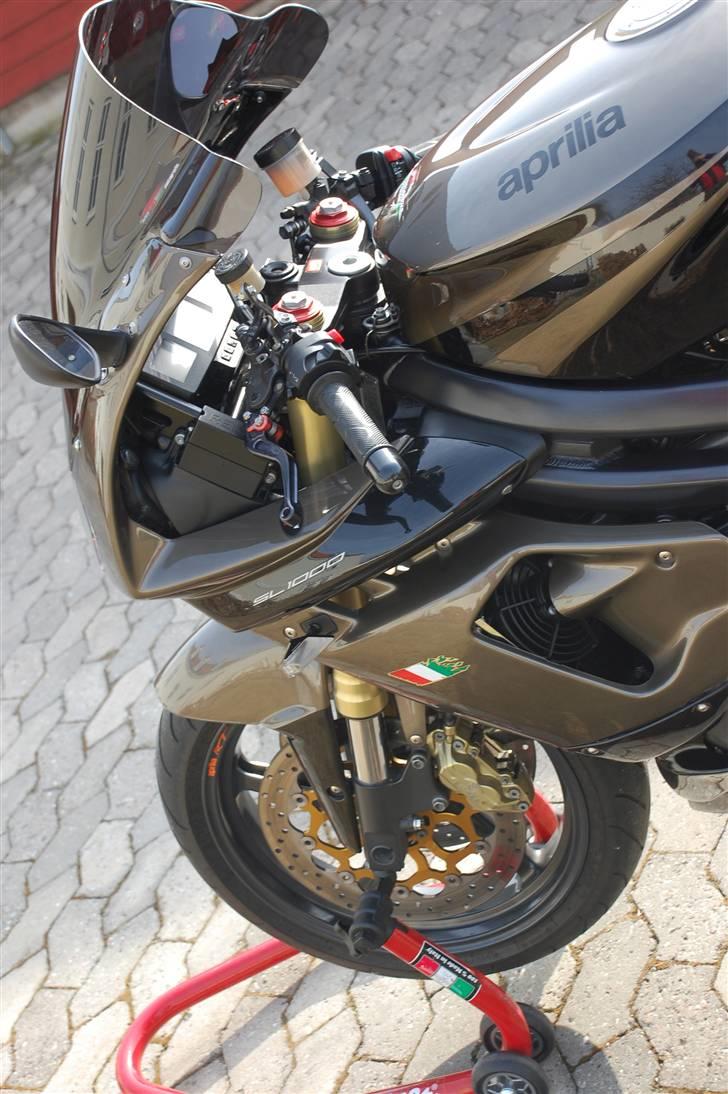 Aprilia SL 1000 Falco-SOLGT billede 7