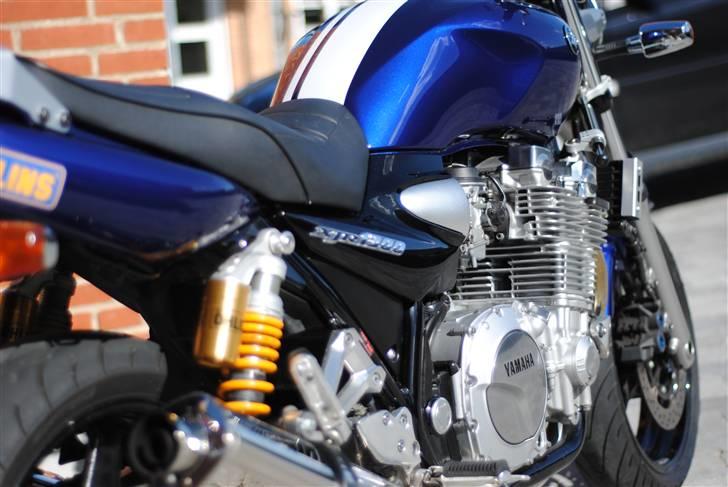 Yamaha XJR 1300 SP - Mere røv med lidt side også:-) billede 20