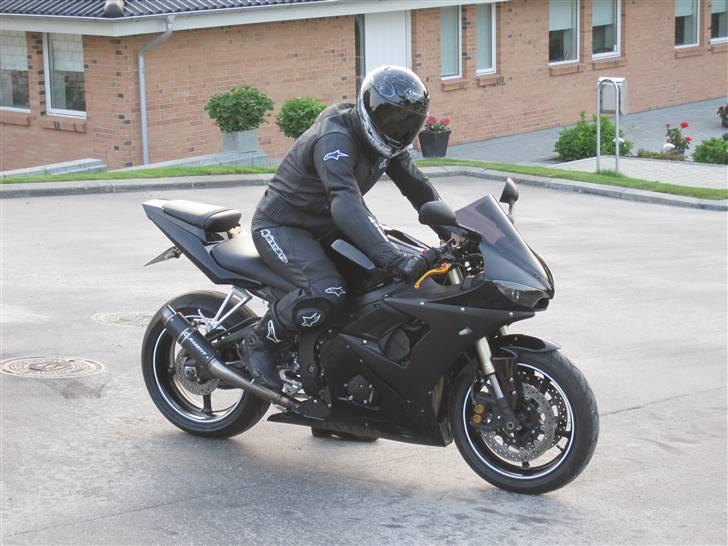 Yamaha YZF R6 (solgt) billede 1