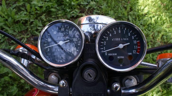 Suzuki GN 125 billede 9